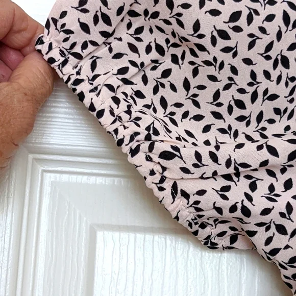 NWT Bubble Sleeve Smocked Midi Dress Who What Wear Large - Picture 4 of 7